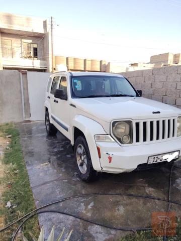 جيب ليبرتي 2008 وارد امريكي للبيع في بغداد