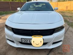 دوج تشارجر SXT كندي لون ابيض 2015 للبيع في كربلاء المقدسة