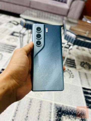 تكنو كامون 40برو5g ذاكرة 256 مستعمل للبيع في نينوى