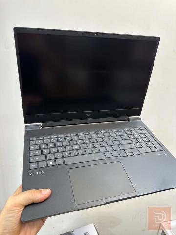 لابتوب HP Victus بمواصفات R7 8845Hs مستعمل للبيع في بغداد