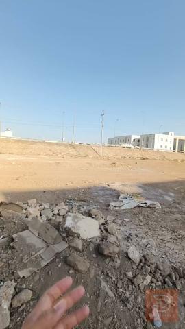 قطعة أرض قرب فلكة الدولفين 206 متر للبيع في الأنبار