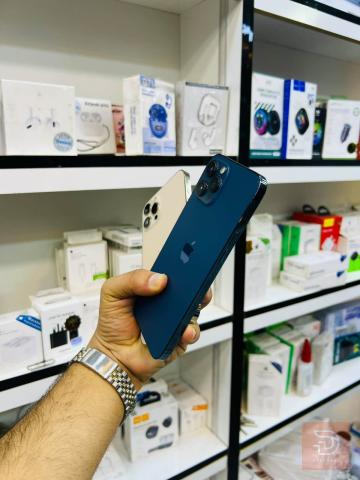 Apple iPhone 12 pro max ذهبي للبيع في بغداد