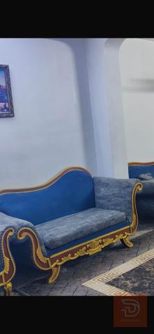تخم 14 مقعد نظيف مستعمل للبيع في بغداد