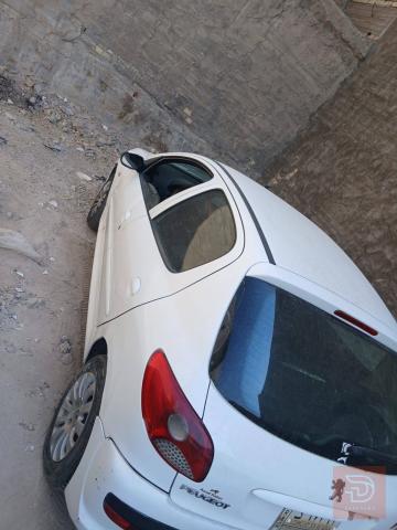 بيجو 206 للبيع في بغداد
