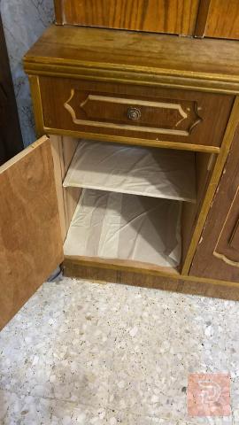 قطعة أثاث بطول ٢ متر