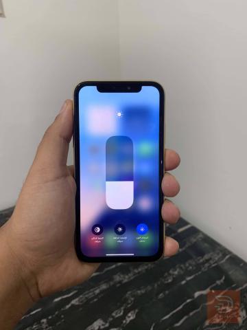 ابل ايفون XR لون اصفر ذاكرة 64 مستعمل للبيع في نينوى