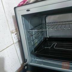أثاث وحجم كبير مستعمل للبيع في كربلاء المقدسة
