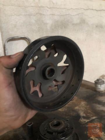 كلجات رياضية متنوعة ثعلب للبيع في بغداد