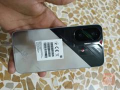 POCO F7 ذاكرة 512 جديد للبيع في نينوى
