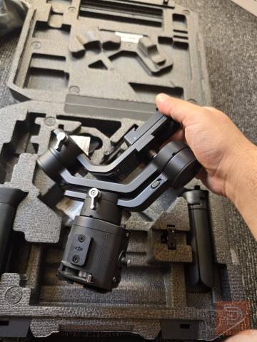Dji sc مانع اهتزاز ٢ كيلو للبيع في بغداد