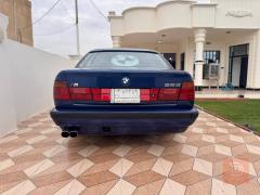 بي ام 525 ابيض للبيع في بغداد