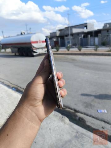 ايفون XS Max مستعمل للبيع في نينوى