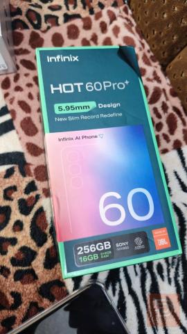 جهاز تكنو كامون 40 5G مستعمل للبيع في نينوى