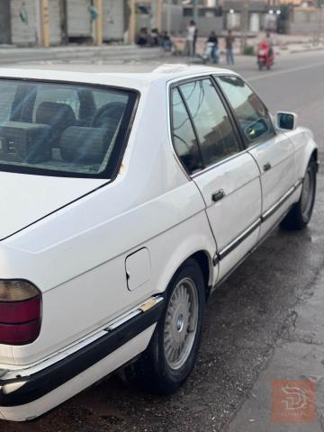 BMW 735 للبيع في البصرة