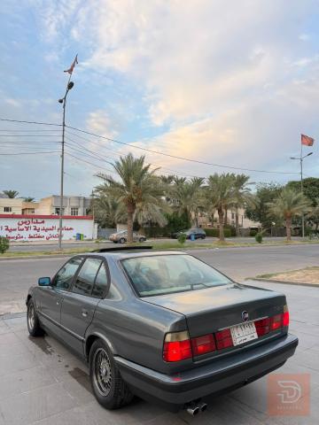 سيارة موديل 1991 فول فتحة للبيع في بغداد
