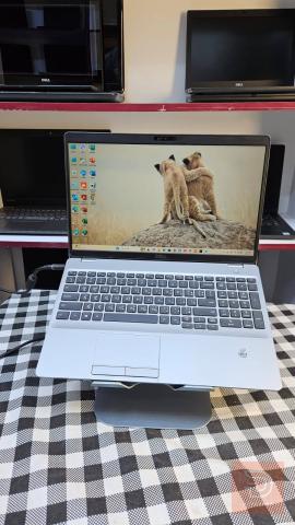 لابتوب Dell Precision 3551 بمواصفات هندسية مستعمل للبيع في نينوى