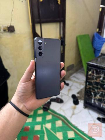 Samsung S21 5G اسود للبيع في بغداد