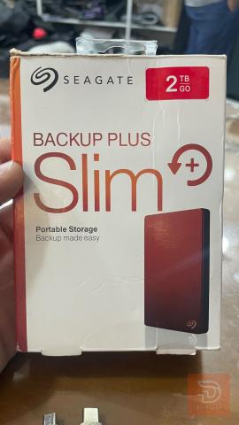 Seagate Backup Plus Slim 2 تيرابايت للبيع في بغداد
