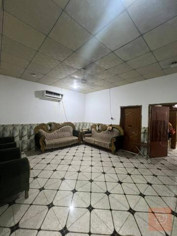 دار مساحة 200 متر للبيع في البصرة