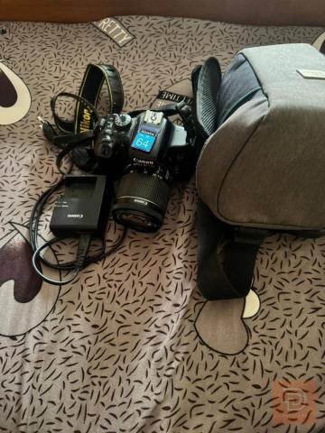 كاميرا كانون EOS 750D نظيفة مستعمل للبيع في واسط