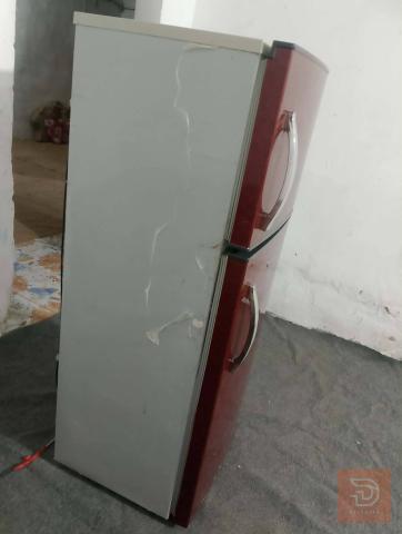 ثلاجة نظيفة جداً مستعمل للبيع في كربلاء المقدسة