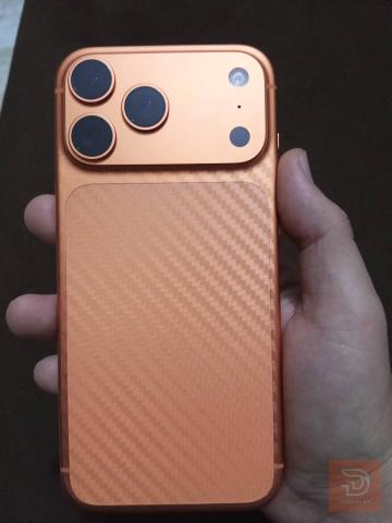 ايفون 17 pro max نظيف جدا مستعمل للبيع في بابل