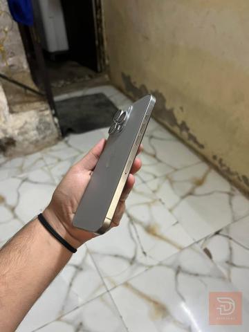 Apple iPhone 15 Pro Max 256GB تيتانيوم للبيع في بغداد