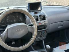 هيونداي اكسنت 2002 للبيع في أربيل