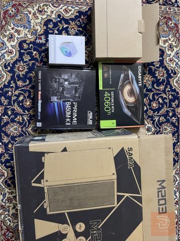 حاسبة ديسكتوب AMD Ryzen 5 5600X مستعمل للبيع في بغداد