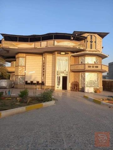 ڤلة بتصميم اماراتي بمساحة دونم 2500 متر مربع للبيع في البصرة