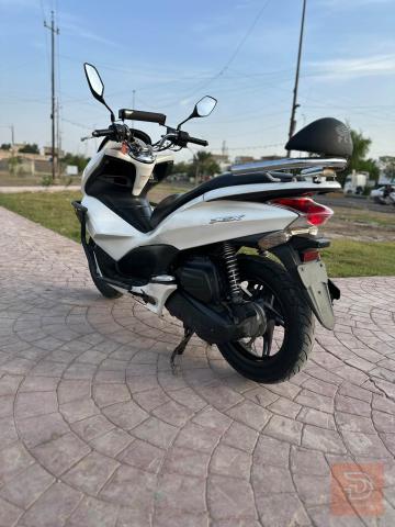 دراجة PCX جيل اول ياباني مستعمل للبيع في بغداد