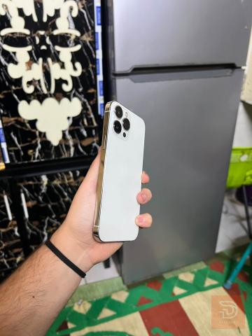 Apple iPhone 13 Pro Max 256GB white للبيع في بغداد