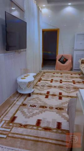 ديوان عشر مقاعد للبيع في كربلاء المقدسة