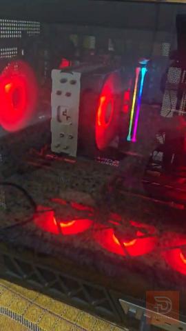 PC Gaming نظيف جداً مستعمل للبيع في نينوى