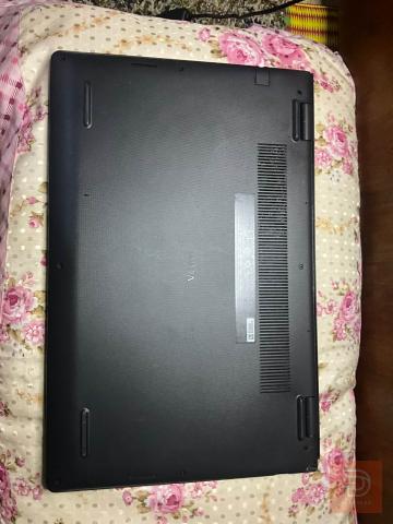 لابتوب Dell Vostro 3520 بمواصفات عالية مستعمل للبيع في بغداد