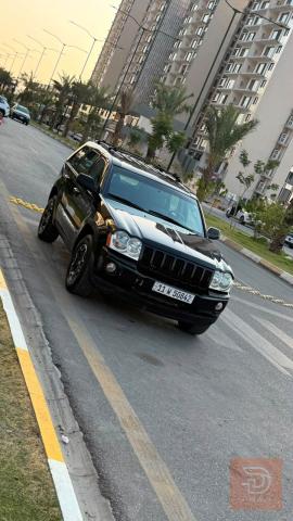 جيب لاريدو 2007 فول للبيع في بغداد