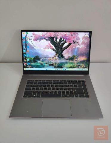 لابتوب HP ZBook Studio G7 للبيع في نينوى