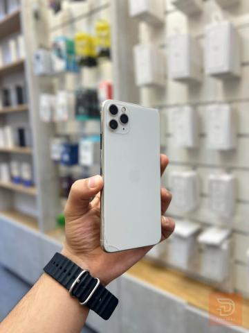 Apple iPhone 11 Pro Max ابيض للبيع في النجف الأشرف