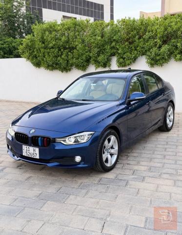 BMW 320i موديل 2018 للبيع في بغداد