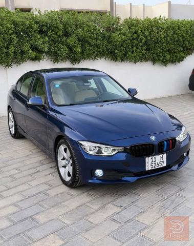 BMW 320i موديل 2018 للبيع في بغداد