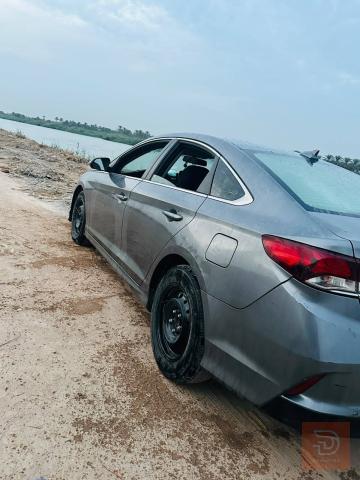 هيونداي سوناتا 2018 لون نفطي للبيع في النجف الأشرف