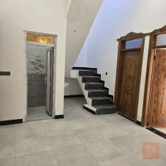 دار سكن مساحة 100 متر للبيع في البصرة