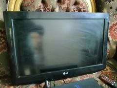 شاشة بلازما LG حجم 32 مستعمل للبيع في بغداد
