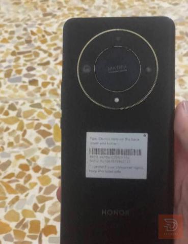 هونر x9b بذاكرة 256 غيغا مستعمل للبيع في نينوى
