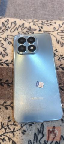 هاتف HONOR X8a بذاكرة 128 غيغا مستعمل للبيع في نينوى