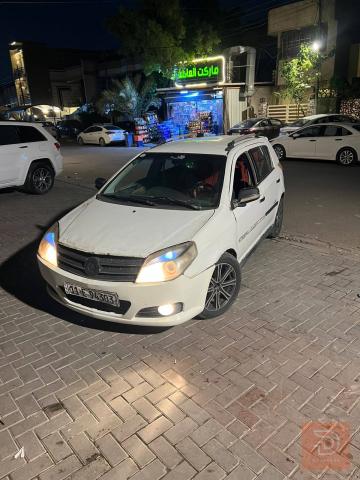 Geely mk croos 2013 للبيع في بغداد