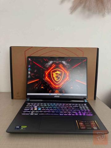 لابتوب MSI Vector 16HX بمواصفات خارقة جديد للبيع في بغداد
