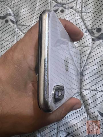 ايفون اكس x ابيض للبيع في بغداد