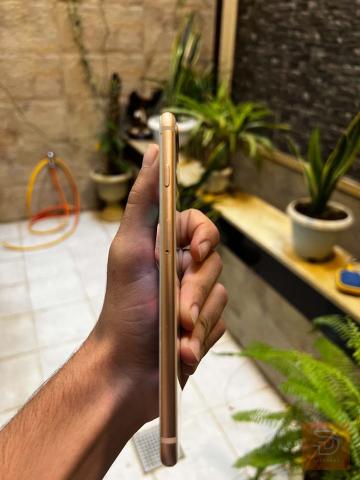 ايفون 8 plus ذاكرة 64 مستعمل للبيع في نينوى