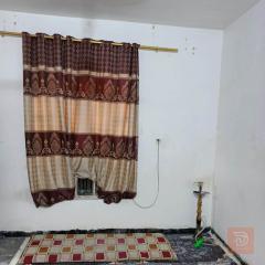 بيت طابقين في حي جولان